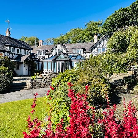 Pentre Cerrig Country House Llanferres ภายนอก รูปภาพ