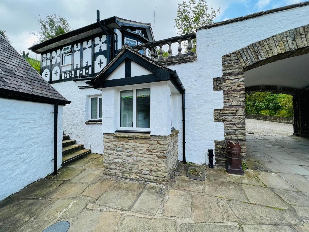 Pentre Cerrig Country House Llanferres ภายนอก รูปภาพ